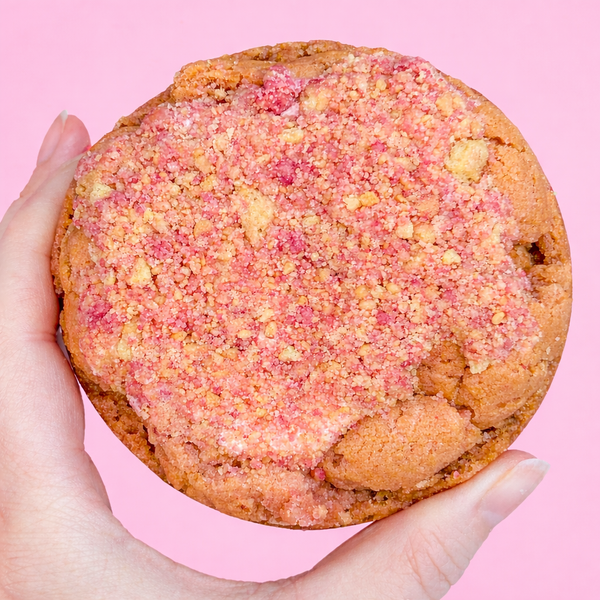 SHOP THE FRIDGE || Strawberry Shortcake Cookie Puck