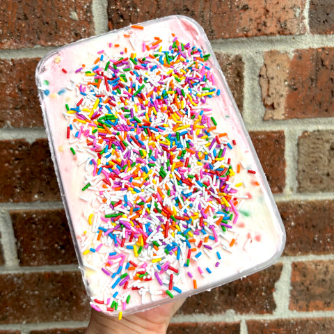 MACKAY'S BAKERY || The Rainbow Bit Birthday Cake Bento