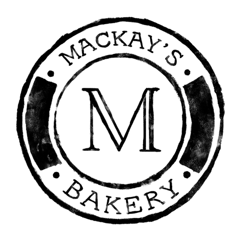 MACKAY'S BAKERY || The Cookies & Cream Mini Cake Bucket