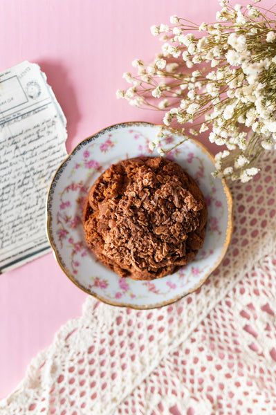 THE HERITAGE LINE || No Bake Chocolate Cookie Puck