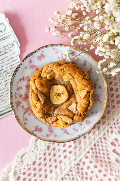 THE HERITAGE LINE || Banana Bread Cookie Puck