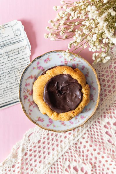 THE HERITAGE LINE || Nanaimo Bar Cookie Puck