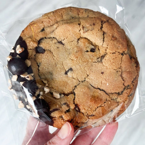MACKAY'S BAKERY | The Assorted Cookie Box