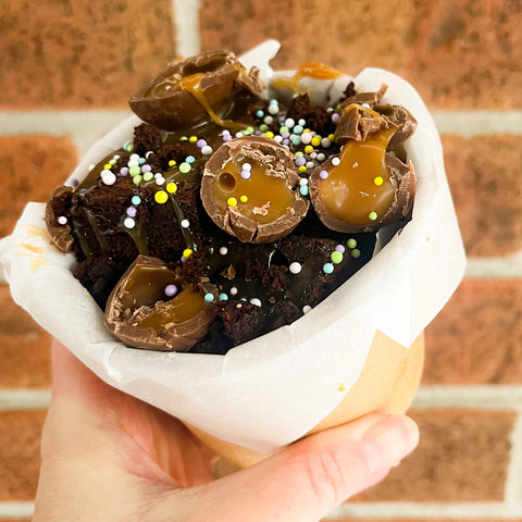MACKAY'S BAKERY | The Caramel Brownie Tub